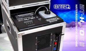 BRITEQ BT-H2FOG II Bodennebel-Maschine im Flightcase