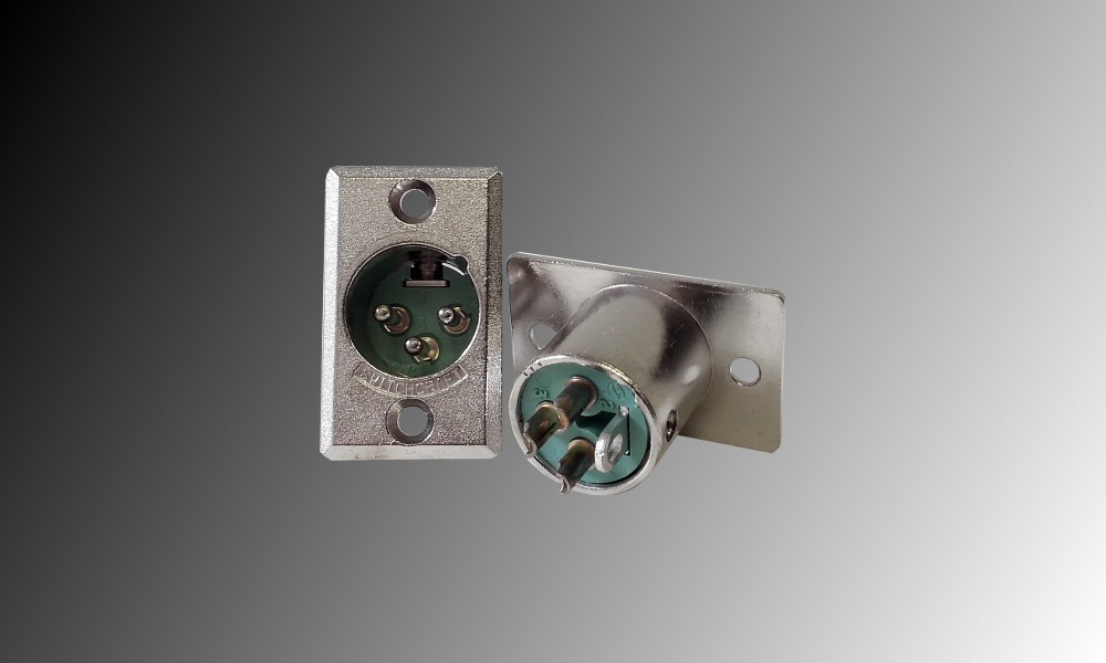 SWITCHCRAFT Embase XLR D3M
