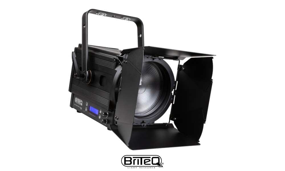 BRITEQ BT-THEATRE 150EZ MK3 Projecteur LED 150W, 3200K, Fresnel, Amberdrift, DMX, 12.5°-56.2°, zoom motorisé